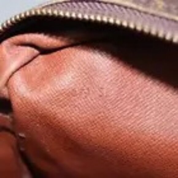 LOUIS VUITTON Monogram Compiegne 28 Clutch Bag M51845 LV Auth ep6924 - Picture 2 of 15